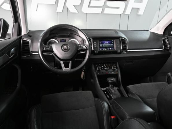 Skoda Karoq I с пробегом 2020 года, цена 2 359 000 рублей, 106891 км, внедорожник, Автокод Объявления