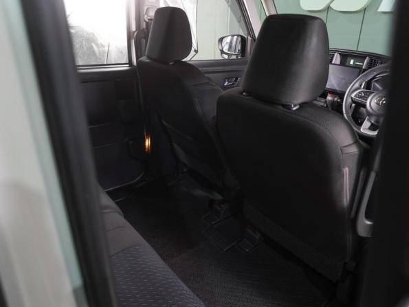 Toyota Roomy I Рестайлинг с пробегом 2021 года, цена 1 499 000 рублей, 45028 км, микровэн, Автокод Объявления