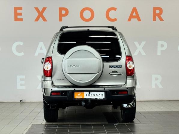 Chevrolet Niva I Рестайлинг с пробегом 2017 года, цена 799 000 рублей, 119314 км, внедорожник, Автокод Объявления