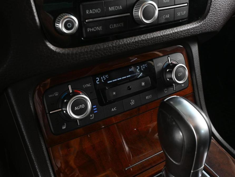 Volkswagen Touareg II Ростов-на-Дону  - изображение 17