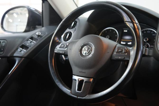 Volkswagen Tiguan I Рестайлинг с пробегом 2015 года, цена 1 849 000 рублей, 170305 км, внедорожник, Автокод Объявления