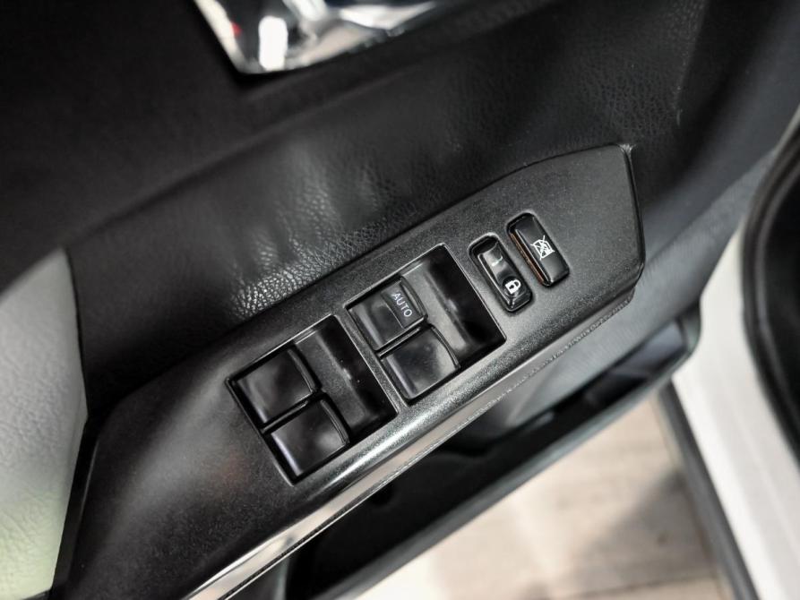 Toyota RAV4 IV (XA40) Рестайлинг Екатеринбург  - изображение 12