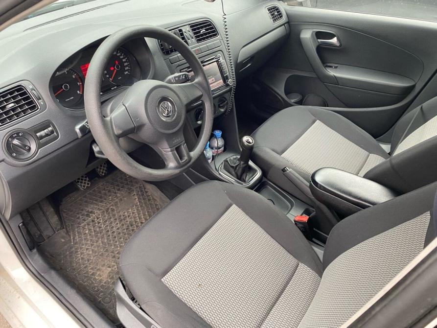Volkswagen Polo V Санкт-Петербург  - изображение 5
