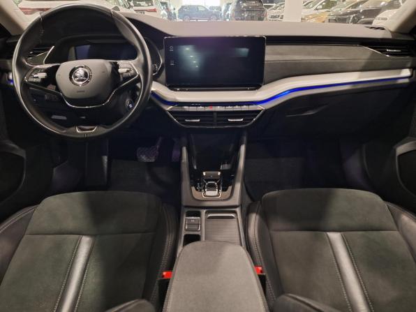 Skoda Octavia IV (A8) с пробегом 2021 года, цена 2 590 000 рублей, 76227 км, лифтбек, Автокод Объявления