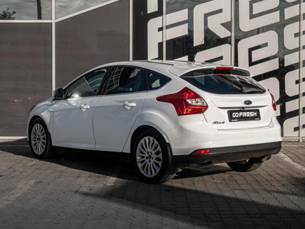 Ford Focus III с пробегом 2014 года, цена 870 000 рублей, 176201 км, хэтчбек, Автокод Объявления