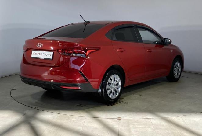 Hyundai Solaris II Рестайлинг с пробегом 2021 года, цена 1 650 000 рублей, 88905 км, седан, Автокод Объявления