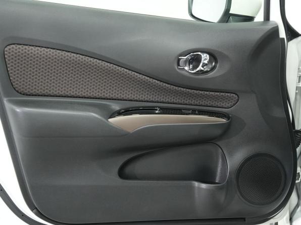 Nissan Note II Рестайлинг с пробегом 2017 года, цена 1 315 000 рублей, 78632 км, хэтчбек, Автокод Объявления