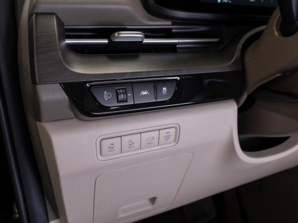 Kia Carnival IV с пробегом 2020 года, цена 3 820 000 рублей, 100405 км, минивэн, Автокод Объявления