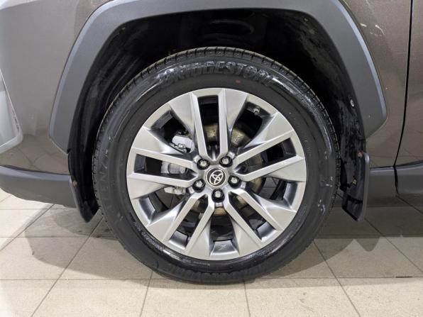 Toyota RAV4 V (XA50) с пробегом 2020 года, цена 3 250 000 рублей, 63287 км, внедорожник, Автокод Объявления
