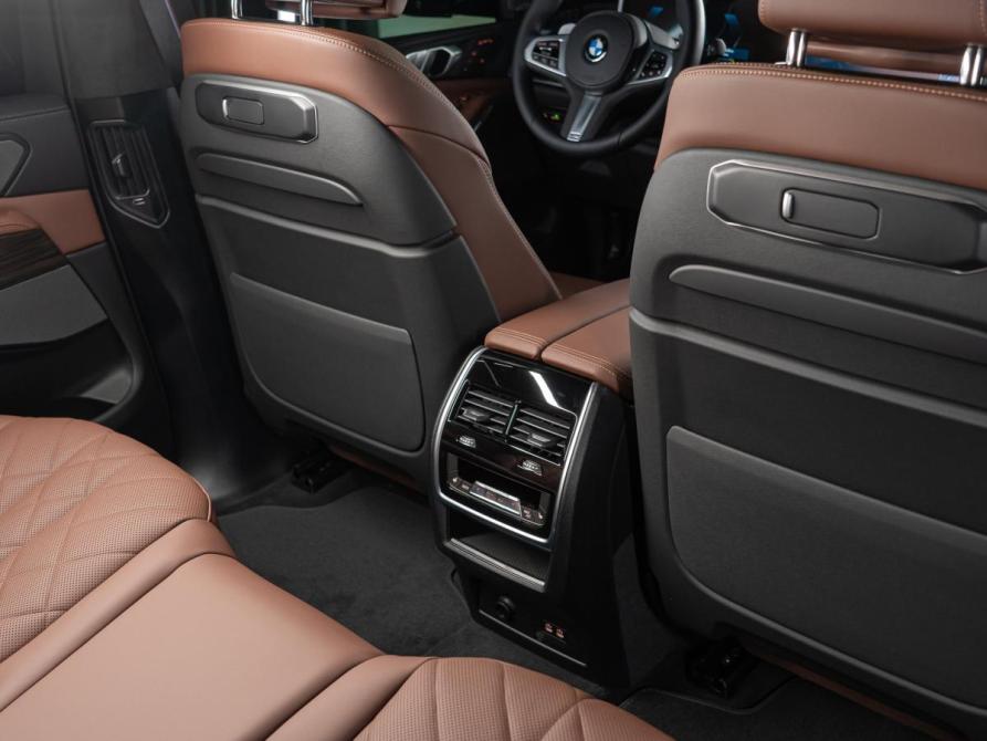 BMW X7 I (G07) Рестайлинг Москва  - изображение 25