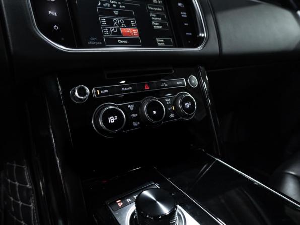 Land Rover Range Rover IV с пробегом 2014 года, цена 4 459 455 рублей, 203323 км, внедорожник, Автокод Объявления