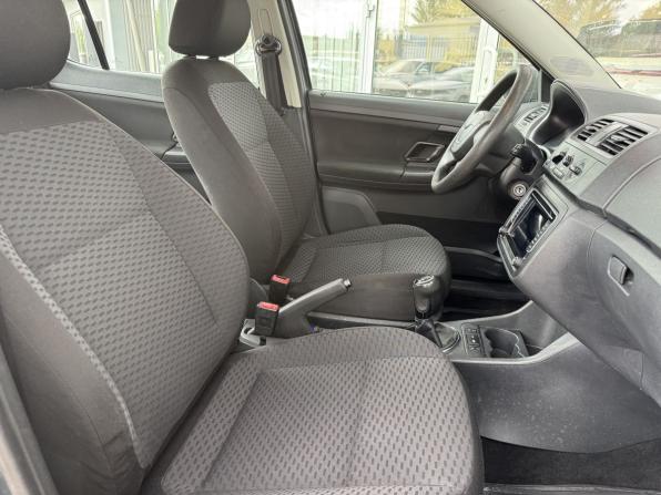 Skoda Fabia II с пробегом 2010 года, цена 570 000 рублей, 163000 км, хэтчбек, Автокод Объявления