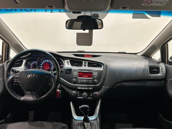Kia Ceed II с пробегом 2014 года, цена 879 000 рублей, 230718 км, универсал, Автокод Объявления
