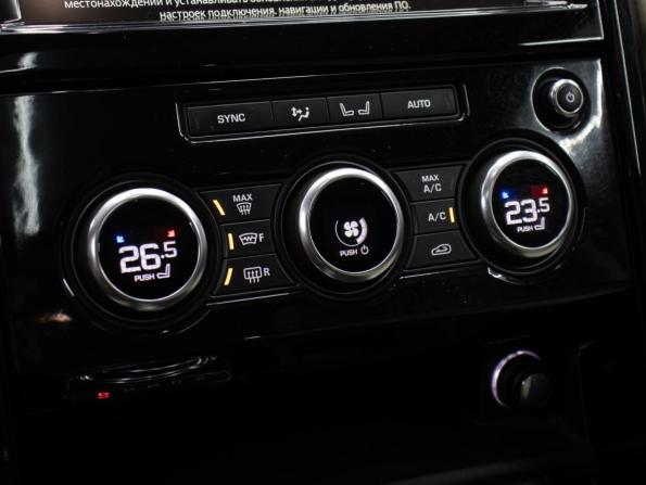 Land Rover Discovery V с пробегом 2018 года, цена 3 149 000 рублей, 118004 км, внедорожник, Автокод Объявления