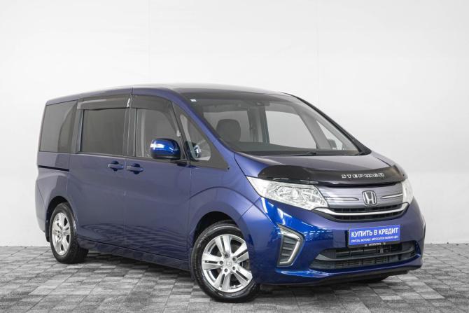 Honda Stepwgn V с пробегом 2016 года, цена 1 599 000 рублей, 141350 км, минивэн, Автокод Объявления