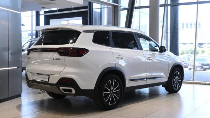 Chery Tiggo 8 I Рестайлинг с пробегом 2023 года, цена 2 095 000 рублей, 27000 км, внедорожник, Автокод Объявления