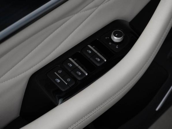 Geely Monjaro I с пробегом 2022 года, цена 3 120 055 рублей, 67645 км, внедорожник, Автокод Объявления
