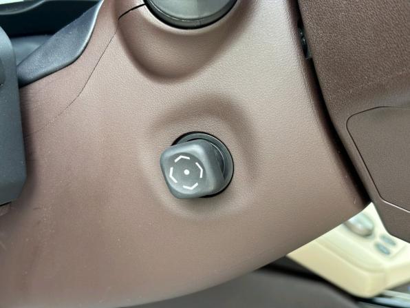 Lexus ES VI Рестайлинг с пробегом 2015 года, цена 2 590 000 рублей, 129000 км, седан, Автокод Объявления