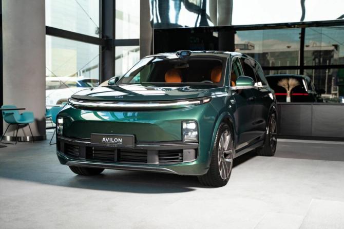 Новый Li Auto (Lixiang) L9 I Рестайлинг 2026 года, цена 12 090 000 рублей, внедорожник, Автокод Объявления