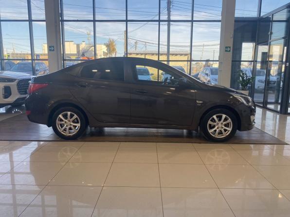 Hyundai Solaris I Рестайлинг с пробегом 2015 года, цена 999 000 рублей, 179050 км, седан, Автокод Объявления