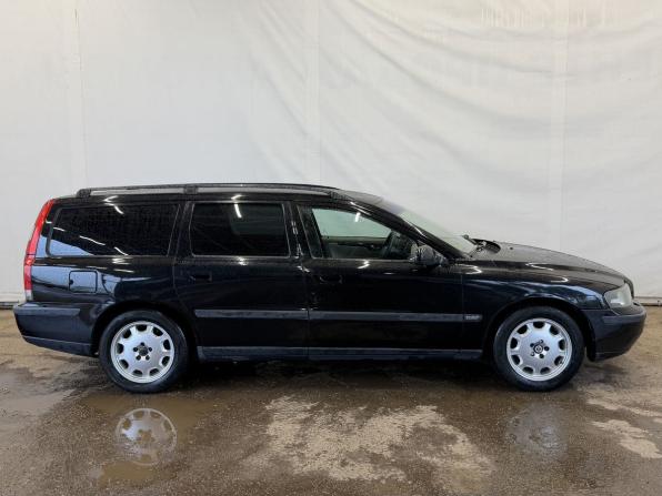 Volvo V70 II с пробегом 2001 года, цена 480 000 рублей, 410853 км, универсал, Автокод Объявления