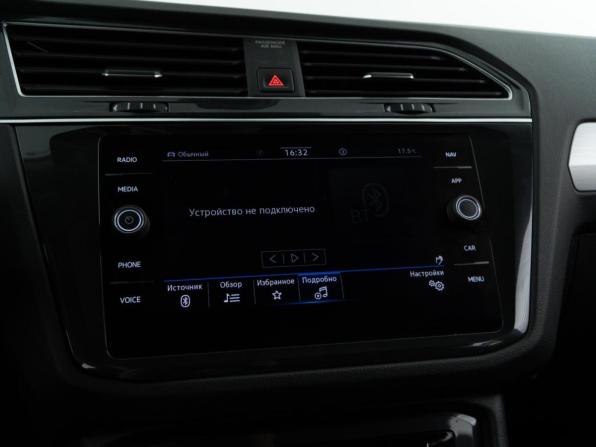 Volkswagen Tiguan II Рестайлинг с пробегом 2021 года, цена 2 099 050 рублей, 112820 км, внедорожник, Автокод Объявления