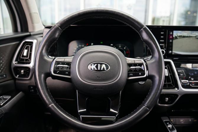 Kia Sorento IV с пробегом 2021 года, цена 4 300 000 рублей, 105000 км, внедорожник, Автокод Объявления