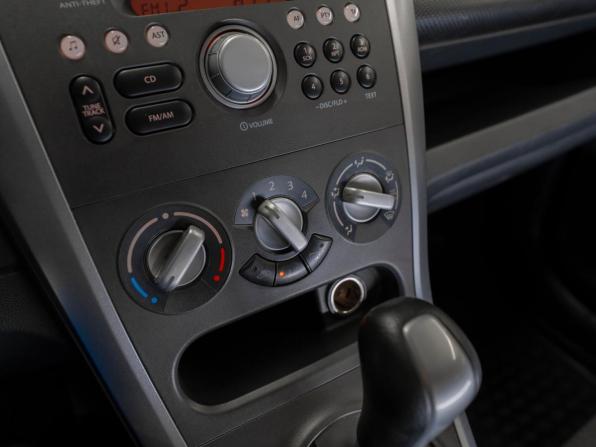 Suzuki Splash I с пробегом 2009 года, цена 700 000 рублей, 110622 км, хэтчбек, Автокод Объявления