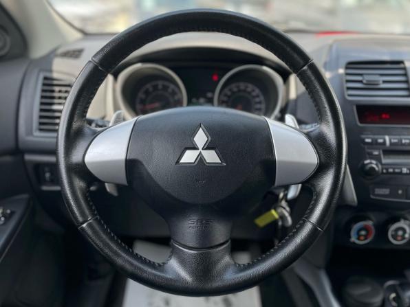 Mitsubishi ASX I с пробегом 2012 года, цена 955 000 рублей, 185000 км, внедорожник, Автокод Объявления
