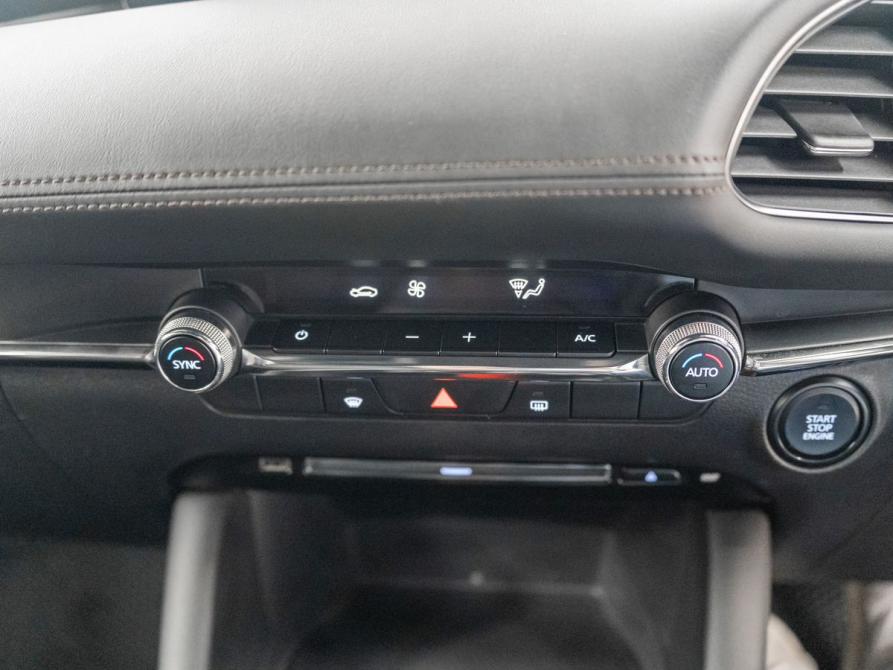 Mazda 3 IV (BP) Красноярск  - изображение 17
