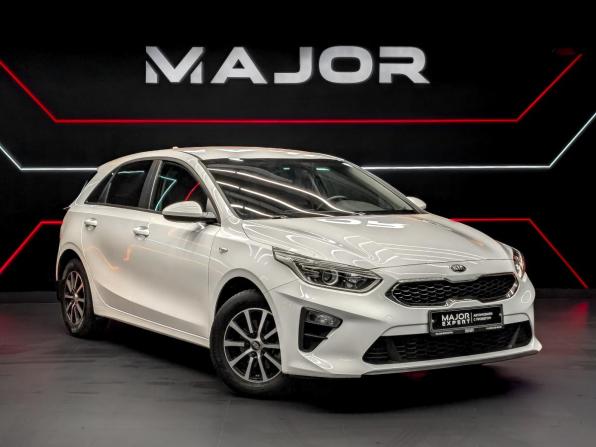 Kia Ceed III с пробегом 2018 года, цена 1 850 000 рублей, 34524 км, хэтчбек, Автокод Объявления