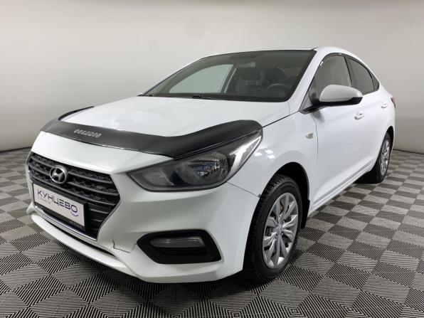 Hyundai Solaris II с пробегом 2019 года, цена 750 000 рублей, 276240 км, седан, Автокод Объявления