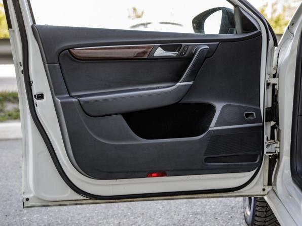 Volkswagen Passat B7 с пробегом 2011 года, цена 968 000 рублей, 287774 км, седан, Автокод Объявления