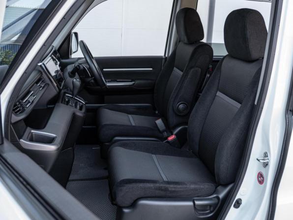 Honda Stepwgn V Рестайлинг с пробегом 2019 года, цена 2 395 000 рублей, 73018 км, минивэн, Автокод Объявления