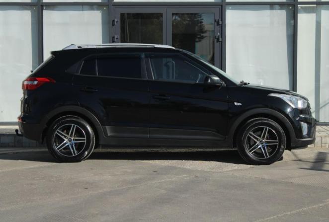 Hyundai Creta I с пробегом 2018 года, цена 1 745 000 рублей, 82370 км, внедорожник, Автокод Объявления