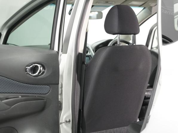 Nissan Note II с пробегом 2015 года, цена 860 000 рублей, 89350 км, хэтчбек, Автокод Объявления