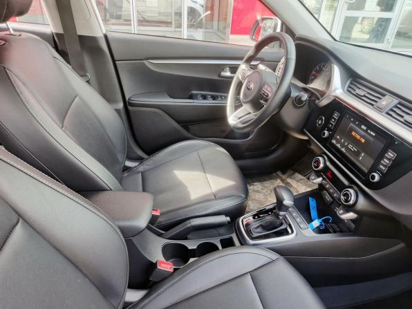Kia Rio IV Рестайлинг с пробегом 2020 года, цена 1 995 000 рублей, 87057 км, хэтчбек, Автокод Объявления