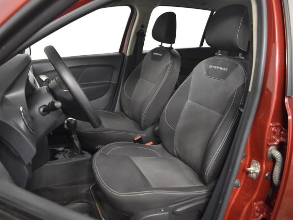Renault Sandero II Рестайлинг с пробегом 2021 года, цена 1 229 100 рублей, 72033 км, хэтчбек, Автокод Объявления