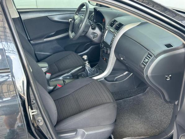 Toyota Corolla X (E140 E150) Рестайлинг с пробегом 2011 года, цена 950 000 рублей, 198913 км, седан, Автокод Объявления