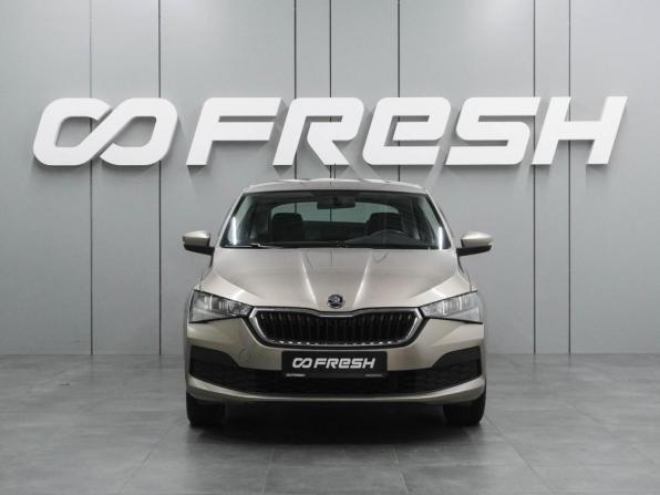Skoda Rapid II с пробегом 2020 года, цена 1 399 000 рублей, 126242 км, лифтбек, Автокод Объявления