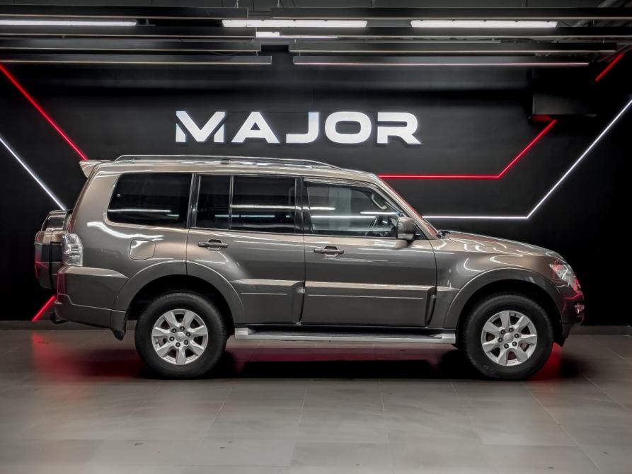 Mitsubishi Pajero IV Рестайлинг 2 Москва  - изображение 4