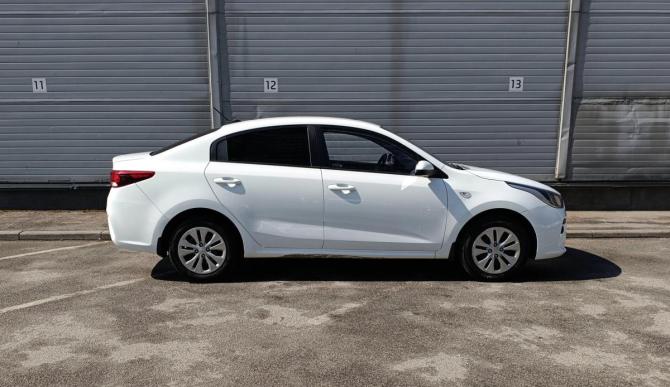 Kia Rio IV с пробегом 2018 года, цена 1 189 000 рублей, 89620 км, седан, Автокод Объявления