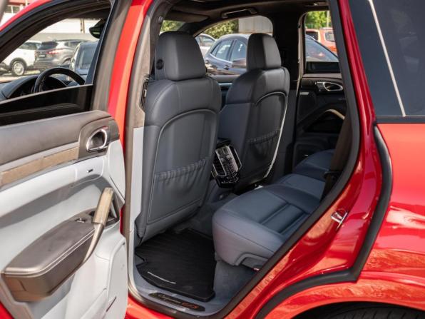 Porsche Cayenne II (958) с пробегом 2013 года, цена 3 450 000 рублей, 85459 км, внедорожник, Автокод Объявления