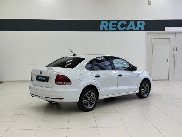 Volkswagen Polo V Рестайлинг с пробегом 2019 года, цена 1 390 000 рублей, 87974 км, седан, Автокод Объявления