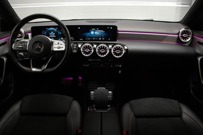 Mercedes-Benz CLA II (C118 X118) с пробегом 2020 года, цена 2 880 000 рублей, 80000 км, седан, Автокод Объявления