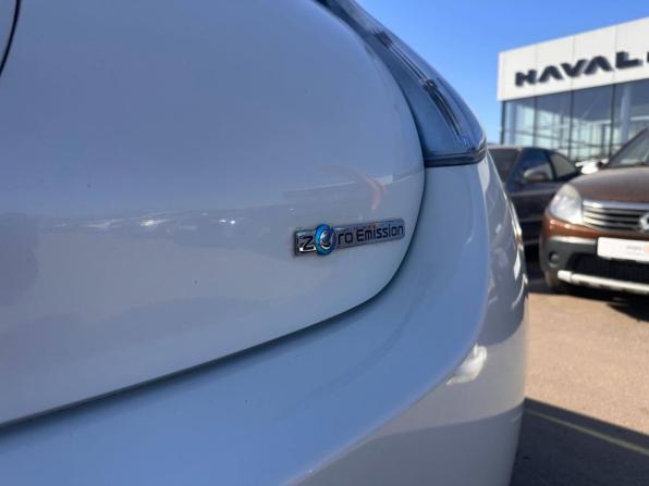 Nissan Leaf I (ZE0/AZE0) с пробегом 2013 года, цена 681 300 рублей, 101885 км, хэтчбек, Автокод Объявления