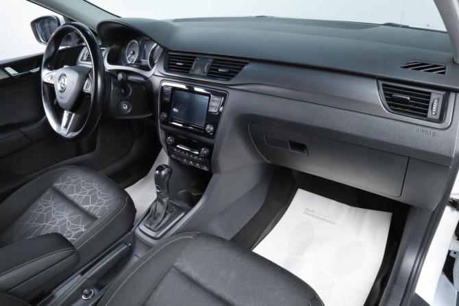 Skoda Rapid I Рестайлинг с пробегом 2018 года, цена 1 489 000 рублей, 96364 км, лифтбек, Автокод Объявления