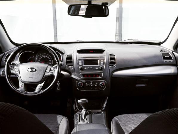Kia Sorento II Рестайлинг с пробегом 2013 года, цена 1 715 000 рублей, 138000 км, внедорожник, Автокод Объявления