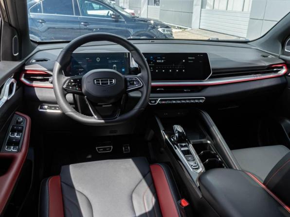 Geely Coolray I Рестайлинг с пробегом 2023 года, цена 2 139 030 рублей, 59209 км, внедорожник, Автокод Объявления