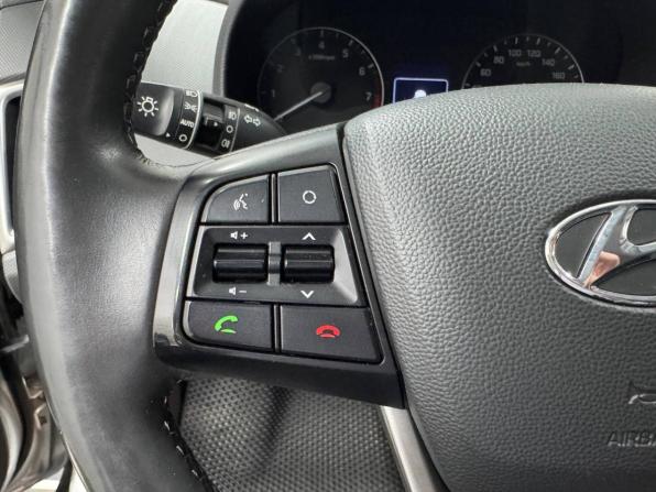 Hyundai Creta I с пробегом 2019 года, цена 1 970 000 рублей, 100481 км, внедорожник, Автокод Объявления
